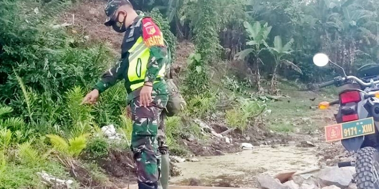 Begini Pesan Dansatgas TMMD Saat Tinjau Lokasi Pekerjaan Plat Duiker