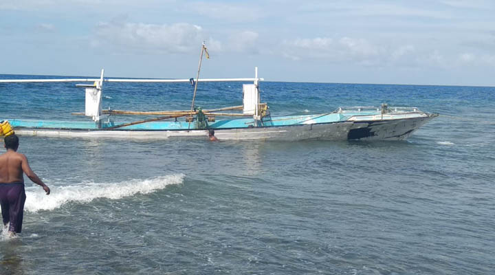 Kapal ikan KM Nelayan Sinetron