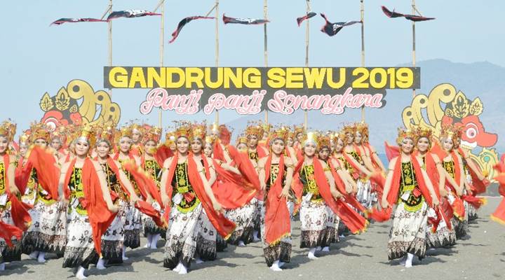 Pagelaran Gandrung Sewu