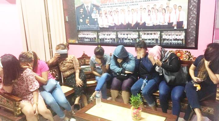 Salon prostitusi Gorontalo