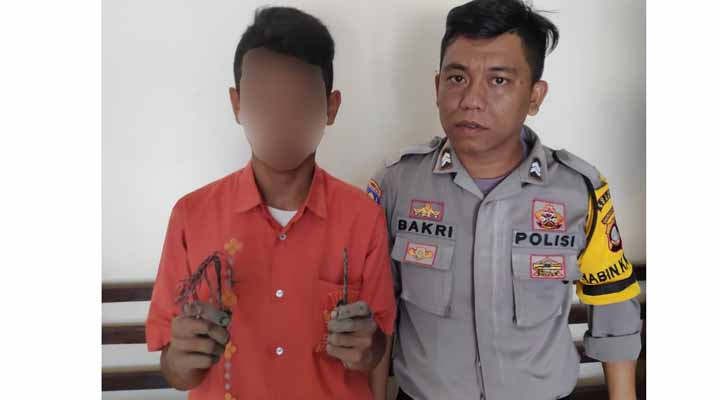 Membawa panah wayer ke sekolah