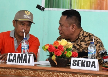 Sekda Gorut dan camat Atinggola