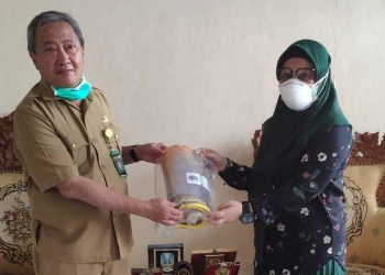APD untuk RS Aloei Saboe