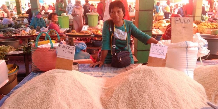 Pedagang beras Gorontalo
