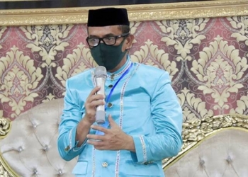 Bupati Syarif