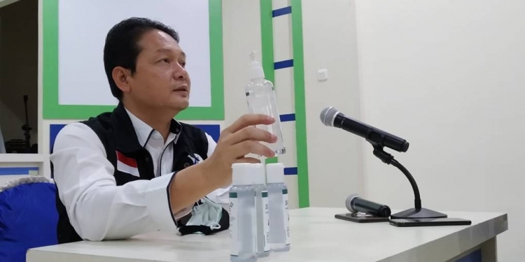 Hand Sanitizer Bahan Aren