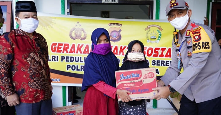 Polres Gorontalo Kota berikan bantuan sembako