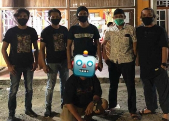Tersangka penggelapan mobil dibekuk oleh personel Polres Gorontalo. (istimewa)