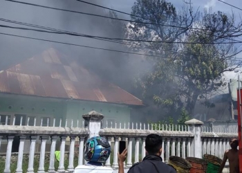 Gudang Toko terbakar