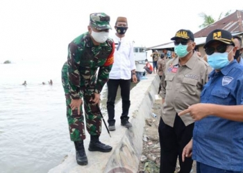 Bantu 628 KK Korban Banjir Bone