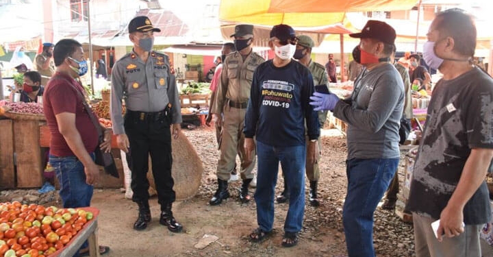 Pasar Mingguan di Pohuwato