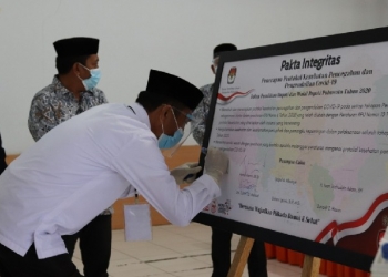 Penandatanganan pakta integritas