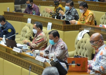 RDP Pilkada 2020 yang diikuti oleh Mendagri, Ketua KPU RI, Ketua Bawaslu, dan DKPP, Senin (21/9/2020). (Dok. KPU RI)