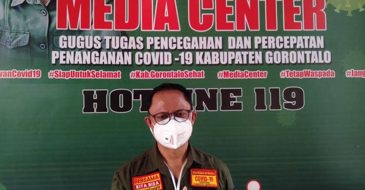 Kepala Dinas Kesehatan Kabupaten Gorontalo, dr. Roni Sampir.