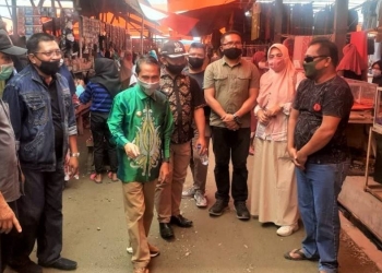Bupati Gorontalo tinjau pasar