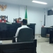 Darwis Moridu saat menjalani sidang pembelaan atas tuntutan JPU di PN Gorontalo, Selasa (27/10/2020). (Ilham/gopos)