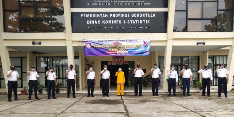 Dinas Perhubungan Provinsi Gorontalo menggelar apel Hari Perhubungan Nasional yang dilaksanakan secara terbatas yang hanya diikuti oleh pejabat administrator, Kamis (17/9/2020). Foto Istimewa
