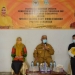 Gubernur Gorontalo Rusli Habibie didampingi Ketua TPKK provinsi Gorontalo Idah Syahidah saat memberikan sambutan pada pelaksanaan penyerahan bantuan di LKS Ummu Syahidah, Selasa (13/10/2020). LKS ummu syahidah adalah sebuah rumah singgah yang dibangun sendiri oleh Idah Syahdiah guna menampung anak anak yang kurang beruntung.  (Foto – Fadly)