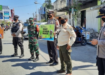 Operasi yustisi yang dilaksanakan tim gabungan dalam rangka menekan penyebaran Covid-19 di wilayah Kota Gorontalo, Jumat (23/10/2020). (dok. Polda Gorontalo)