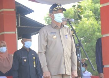 Bupati Pohuwato, Syarif Mbuinga, memimpin upacara Hari Sumpah Pemuda tingkat Pohuwato, Rabu (28/10/2020).