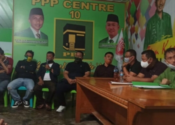 Tim Kuasa Hukum Nelson-Dadang menyampaikan keterangan atas rekomendasi Bawaslu Kabupaten Gorontalo.