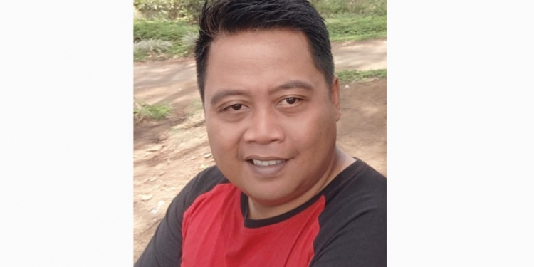 Koordinator badan pekerja Pro-Desa, Achmad Koesairi.