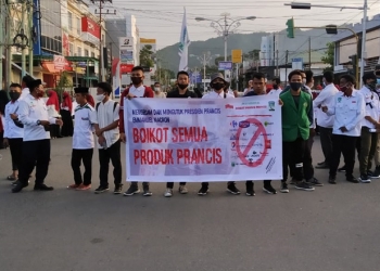 Aksi KAMMI Daerah Gorontalo terkait pernyataan Presiden Perancis, Kamis (5/11/2020). (ari/gopos)