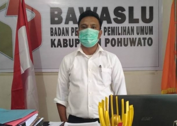 Ketua Bawaslu Kabupaten Pohuwato, Zubair Mooduto