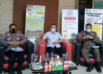 Talk Show Pengawasan Protokol Kesehatan yang diselenggarakan oleh Dinas Kesehatan Provinsi Gorontalo,