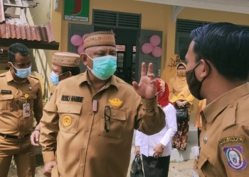 Gubernur Gorontalo, Rusli Habibie. (ari/gopos)