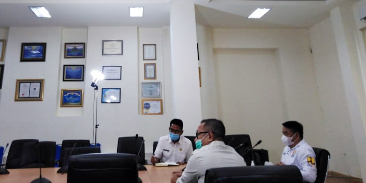 Pemerintah Kabupaten (Pemkab) Bone Bolango turut hadir dalam acara peringatan hakordia yang diselenggarakan oleh KPK RI lewat live video conference, Rabu (16/12/2020). (rahman/gopos)
