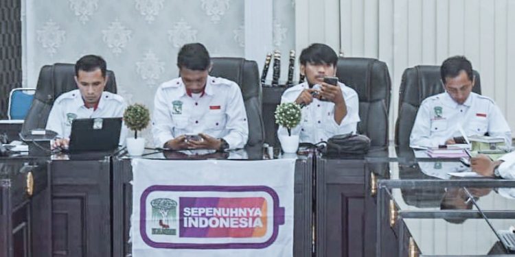 Kesatuan Aksi Mahasiswa Muslim Indonesia (KAMMI) Daerah Gorontalo Saat Melakukan Rapat. Foto Istimewa