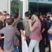 Puluhan mahasiswa UNG, melaksanakan aksi demo di Gedung Rektorat UNG, terkait SE Rektor. Foto: Aldy/gopos.