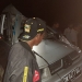 Mobil pikap terbalik