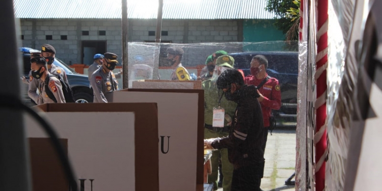 Pemilih dilarang menggunakan atribut paslon saat nyoblos