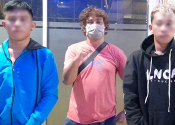 Dua tersangka penggelapan handphone berhasil dibekuk Polres Bone Bolango, Senin (28/12/2020). (istimewa)