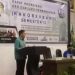 Bupati Bone Bolango, Hamim Pou, saat memberikan arahan sekaligus membuka kegiatan rapat koordinasi dan evaluasi pembangunan di Hotel Grand Q, Kota Gorontalo. Foto: Indra/gopos.