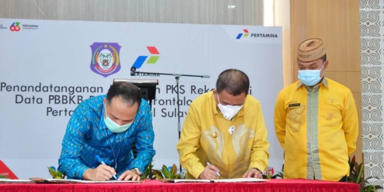 Tanda tangan MOU