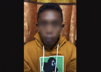 Paman Habisi Keponakannya