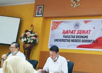 Rapat Senat Fakultas Ekonomi, UNG memutuskan untuk mengubah program studi ekonomi pembangunan menjadi jurusan Ilmu Ekonomi, Rabu (2/12/2020) (foto: istimewa)