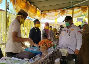 Rusli Habibie meninjau kesiapan TPS