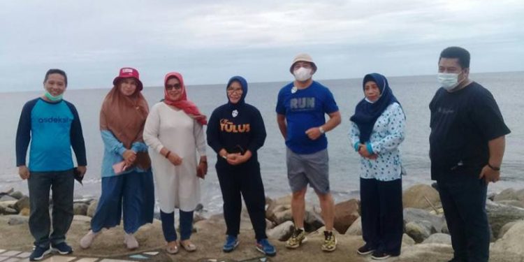 Pantai Sondan