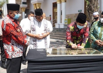 Peletakkan Batu pertama
