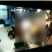 Tukang Cukur Dipukul