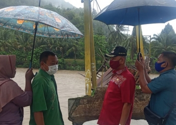Jembatan lembah permai