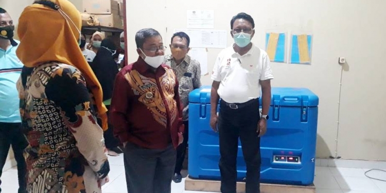 Peninjauan Tempat Vaksin