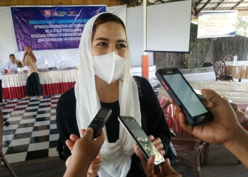 Debriana Rauf, Pemilik Green Point Cafe yang siap menggunakan alat perekam pajak