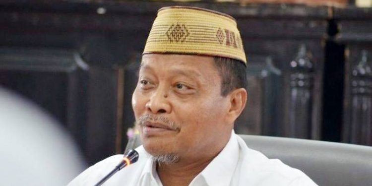 Ketua DPRD Gorut