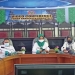 KEMUDAHAN BERINVESTASI - Sekretaris Daerah Kabupaten Gorontalo, Hadijah Thayeb, bersama Kepala Dinas PTSP, Dewi Masita Usman, melakukan Video Conference bersama Kemendagri terkait kemudahan izin berusaha di daerah bertempat di ruang rapat Upango, Badan Keuangan Daerah Kabupaten Gorontalo. (Foto: Istimewa)