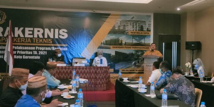 Rapat Kerja Teknis Kota Gorontalo yang disinergikan dengan Program Pemerintah Provinsi Gorontalo. Foto: Ari/gopos.